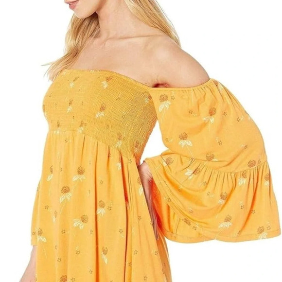 Free People Lana Off Shoulder Smocked Tunic NWOT Golden Poppies - Picture 7 of 9
